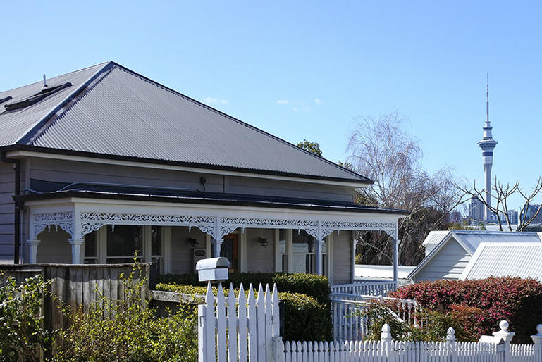 4 tips to selling your home