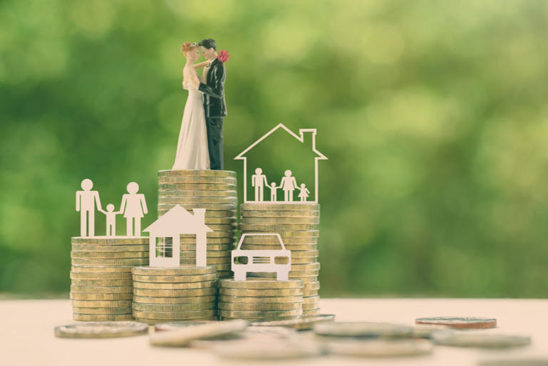 Managing your money in your 30s & 40s