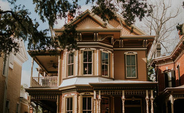 How You Could Achieve Financial Freedom Through the Property Market