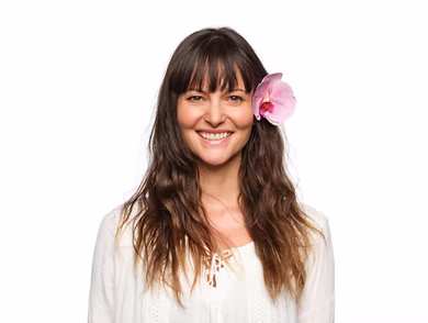 Holidayer-2-White-flipped_edited_edited